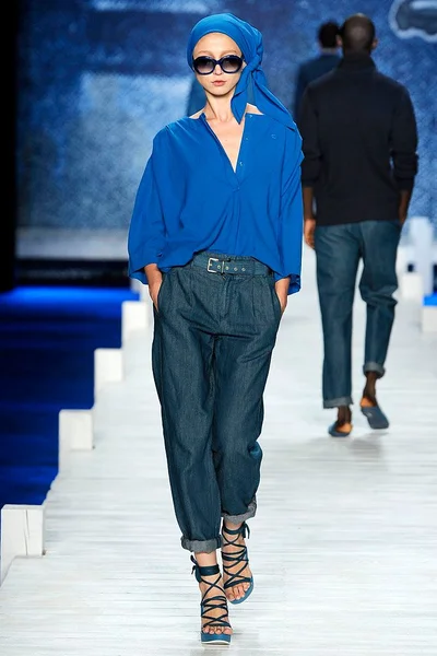 Look 38